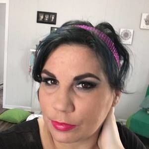 Meet your Posher, Vera